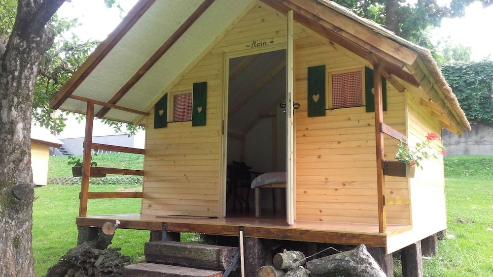 Apartmaji Bungalovi I Sotorisce Silva 3