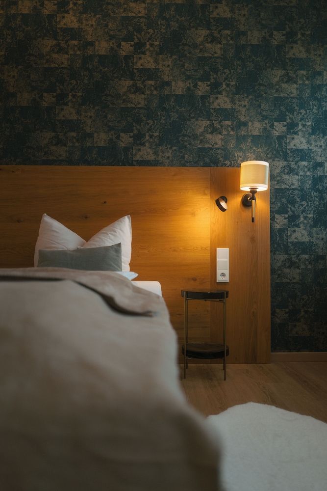 Hotel Poellners 3 estrelas em Petershausen