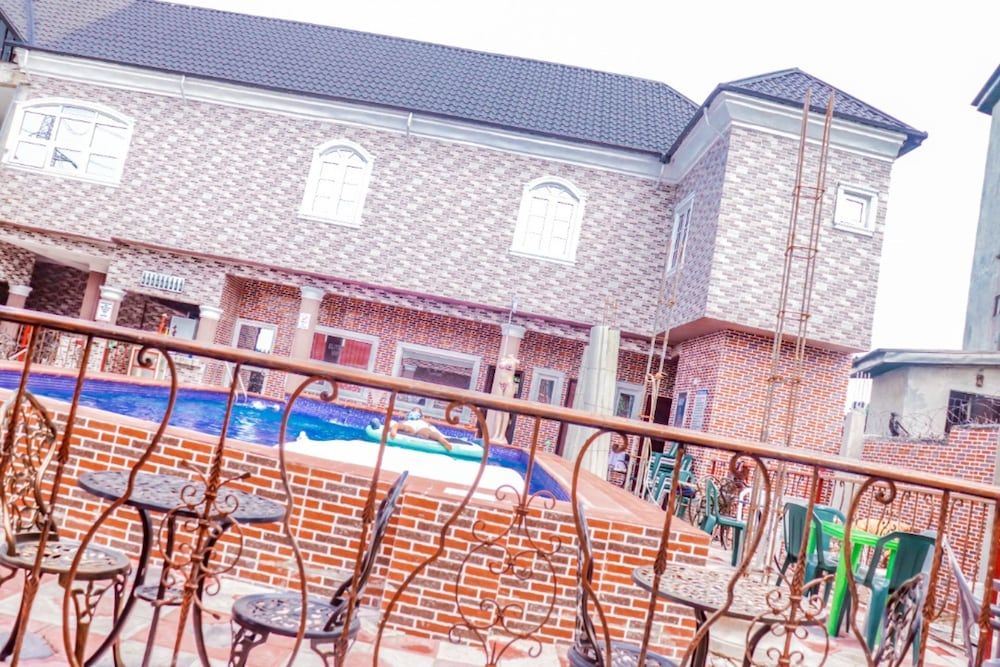Elite Poolbar Lodge 5 estrelas em Port Harcourt