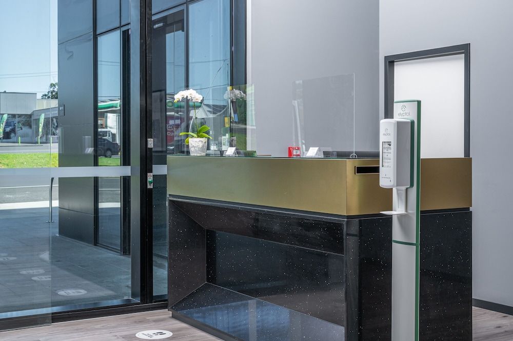 Oros Hotel And Apartments 2