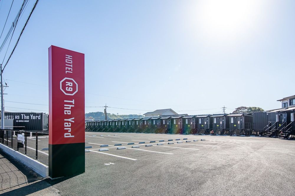 Hotel R9 The Yard Isa 3 estrelas em Ōkuchi