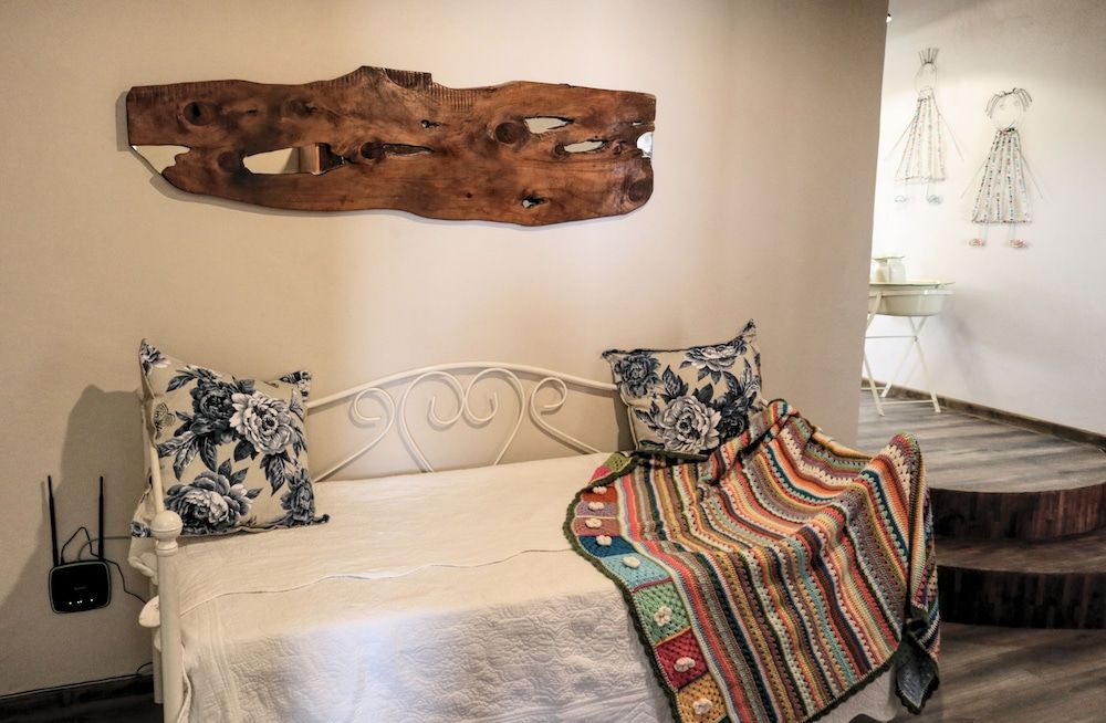 The Fat Mulberry Guesthouse 2