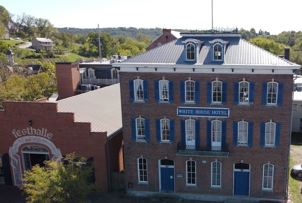 White House Hotel -1 étoiles à Hermann