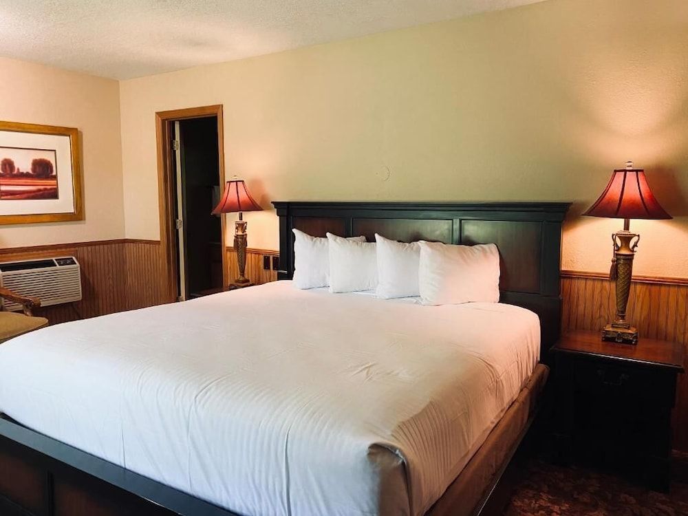 Sylvan Valley Lodge & Cellars 2