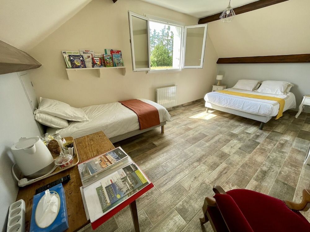 Maison et Table d'Hôtes Au Nom des Dames 3