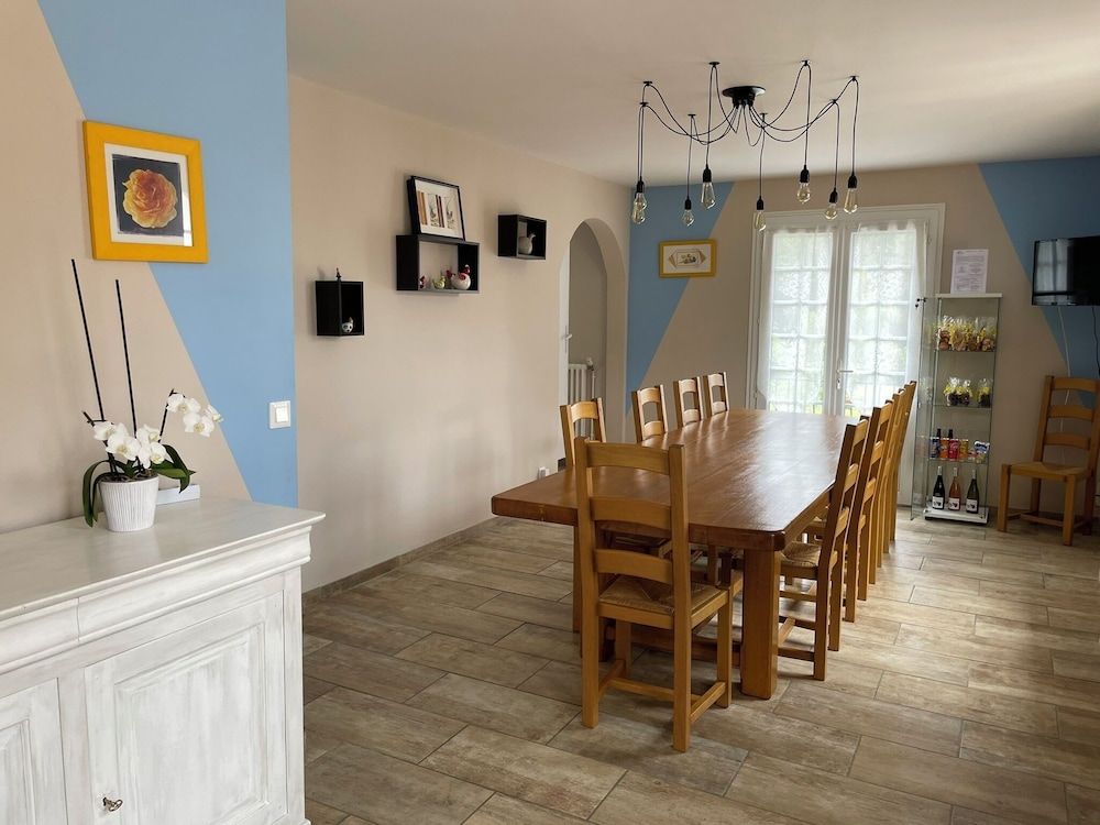 Maison et Table d'Hôtes Au Nom des Dames 2