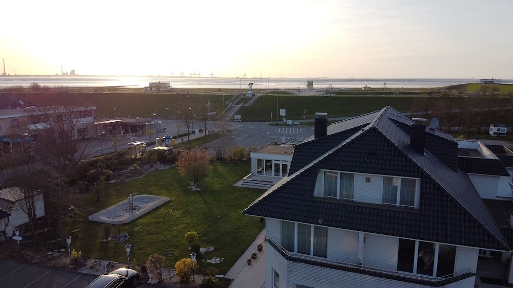 Hotel Am Friesenstrand -1 estrelas em Butjadingen