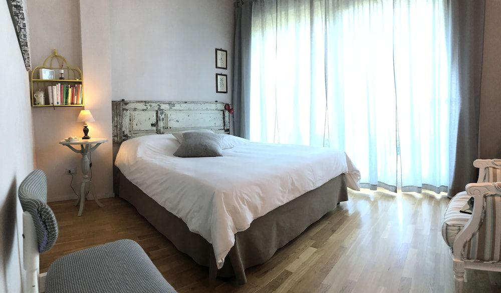 Altrocanto -1 estrelas em Farindola