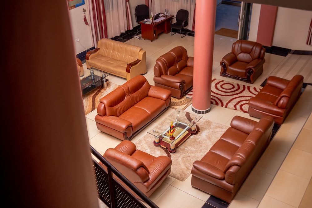 Garden Courts Hotel Masaka -1 estrellas en Masaka