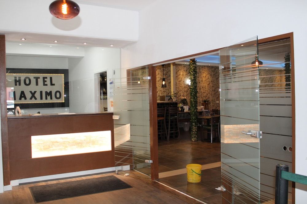 Hotel Maximo 2