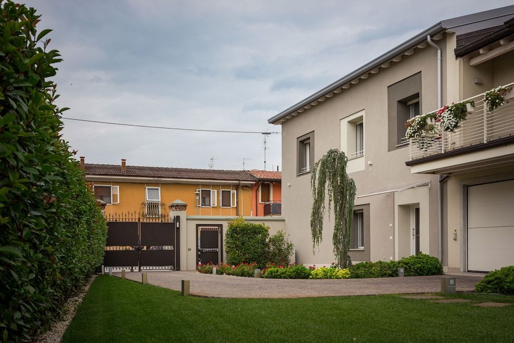 Borgocinquanta -1 estrelas em Isola della Scala