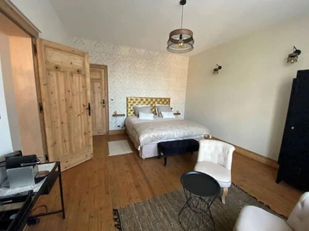 La Nieppoise -1 estrelas em Nieppe