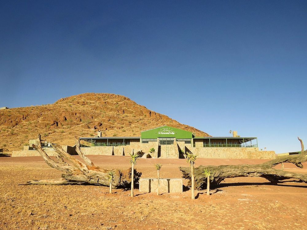 At Kronenhof Lodge -1 estrelas em Duwisib