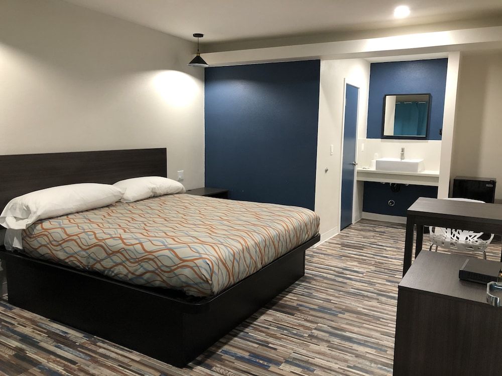 Tradewinds Motel -1 estrelas em Lakewood