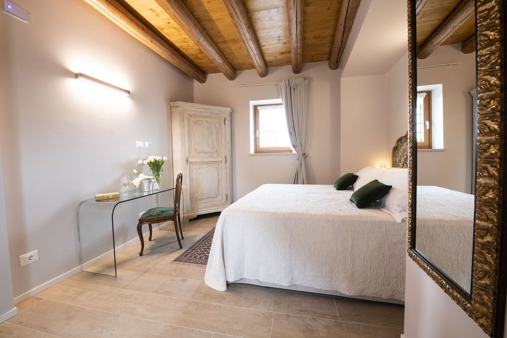 Magari Estates Hotel 3