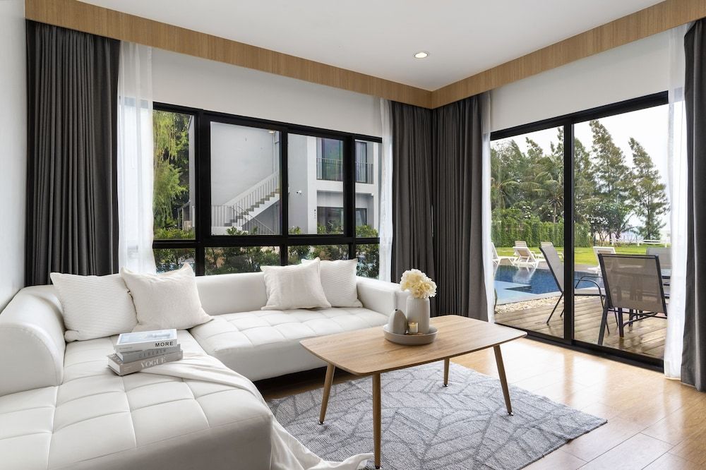 Hatchao Heritage Beachfront Resort -1 étoiles à Ban Bang Thalu