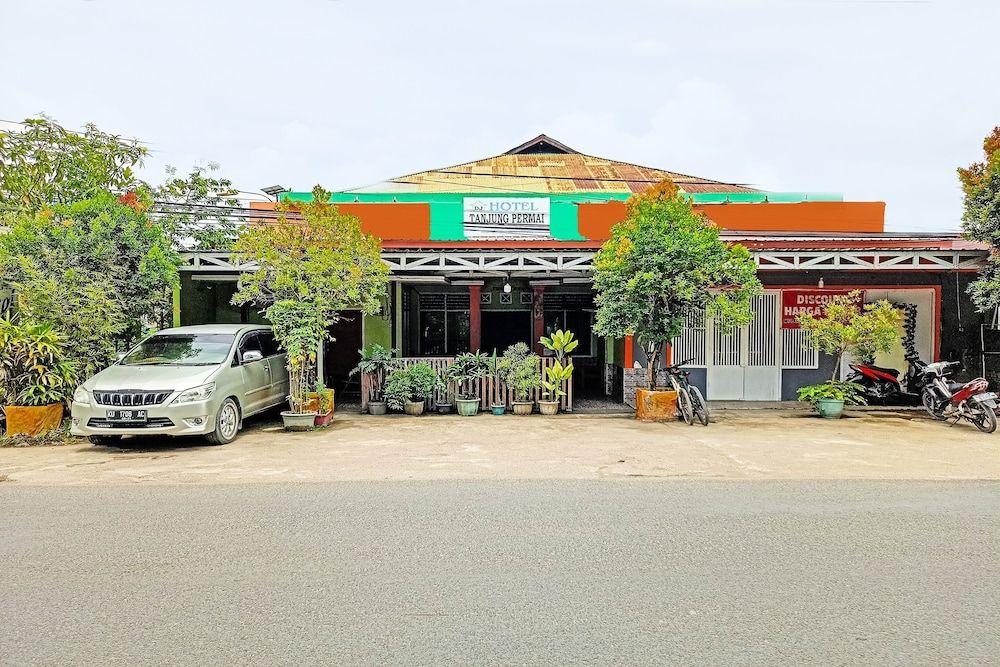 Oyo 91768 Hotel Tanjung Permai 2 estrelas em Tanjungselor