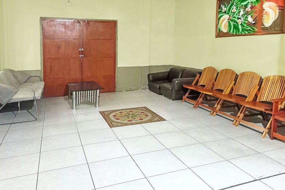 Oyo 91768 Hotel Tanjung Permai 2