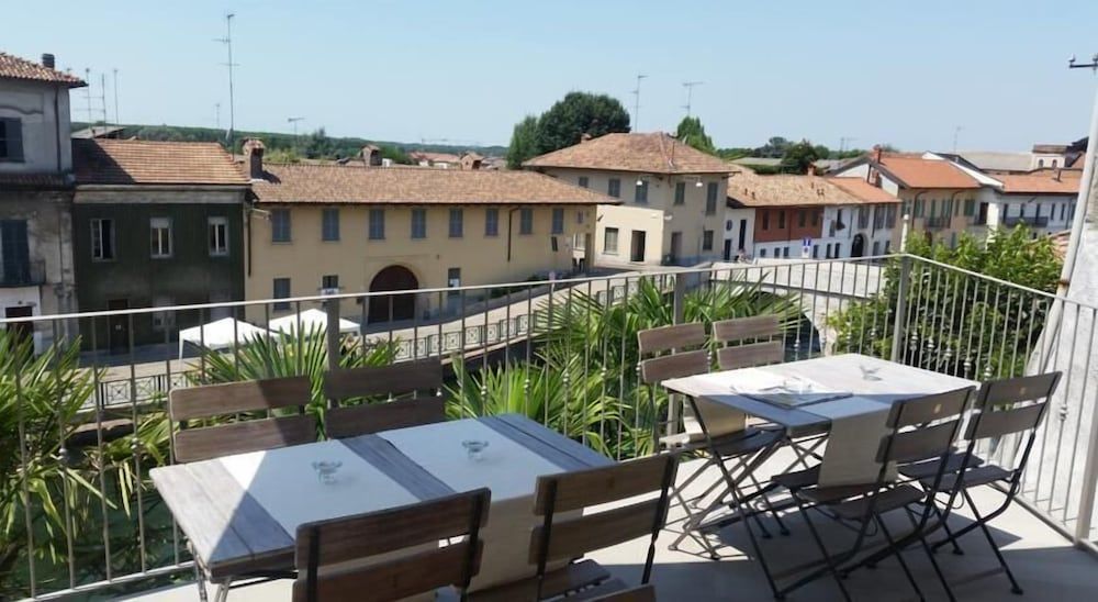 La corte sul naviglio -1 estrelas em Boffalora sopra Ticino