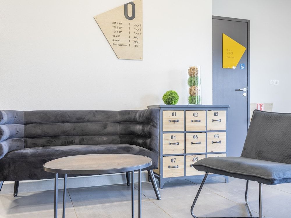 B&B HOTEL Saint Martin De Crau Alpilles Camargue 3