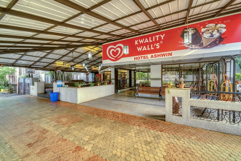 Hotel Ashwin Igatpuri, Pure Veg & Jain Food 2