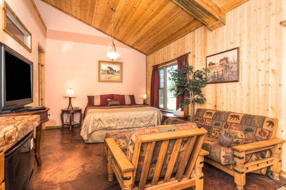 DiamondStone Guest Lodges 3