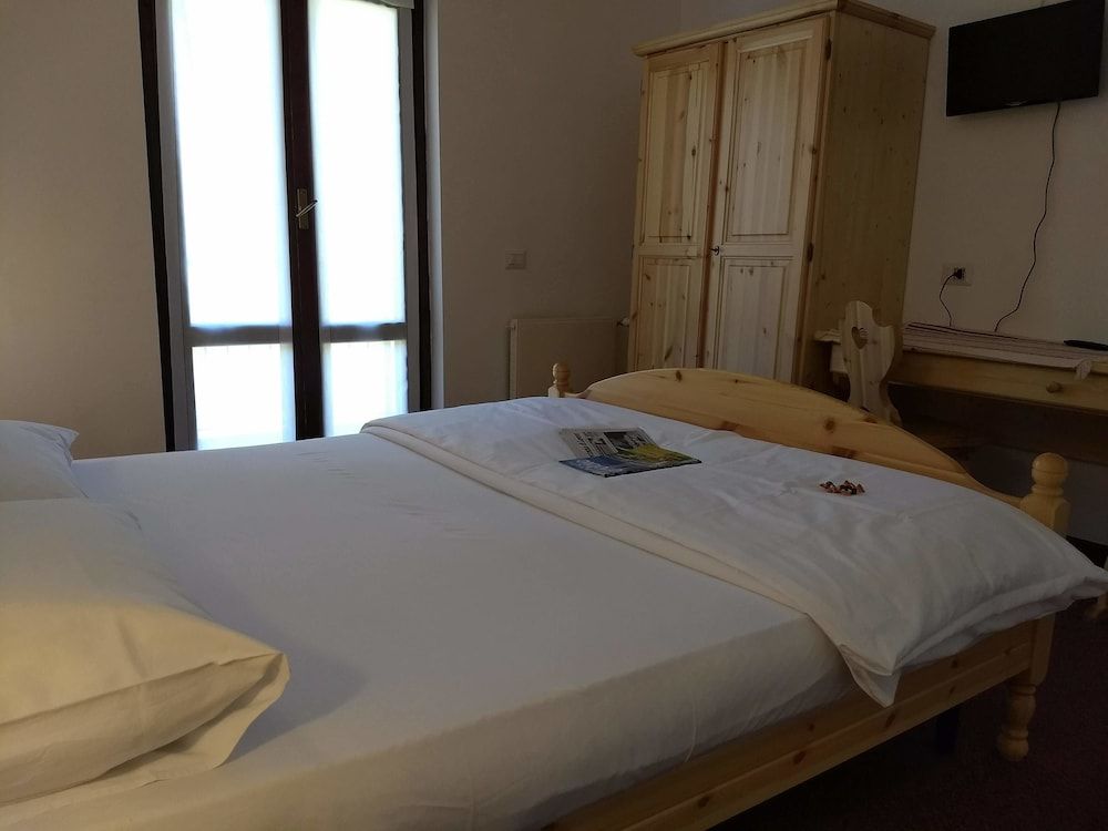 Hotel Ristorante Sassi Rossi 3