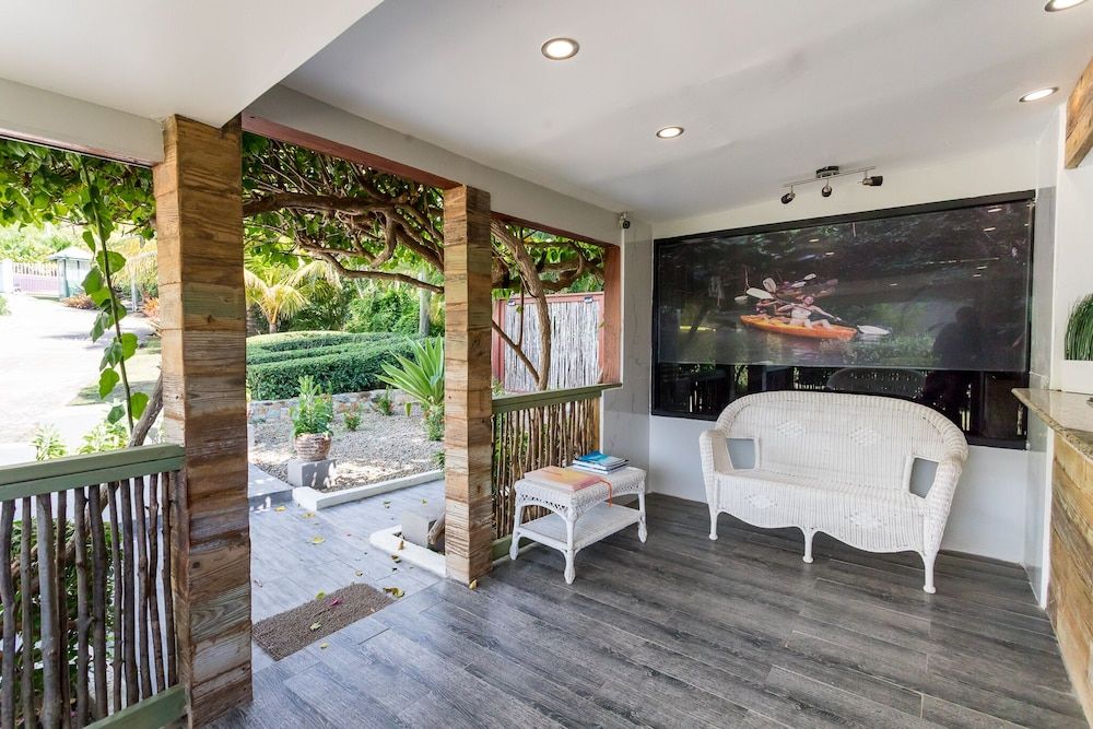 South Coast Horizons 3