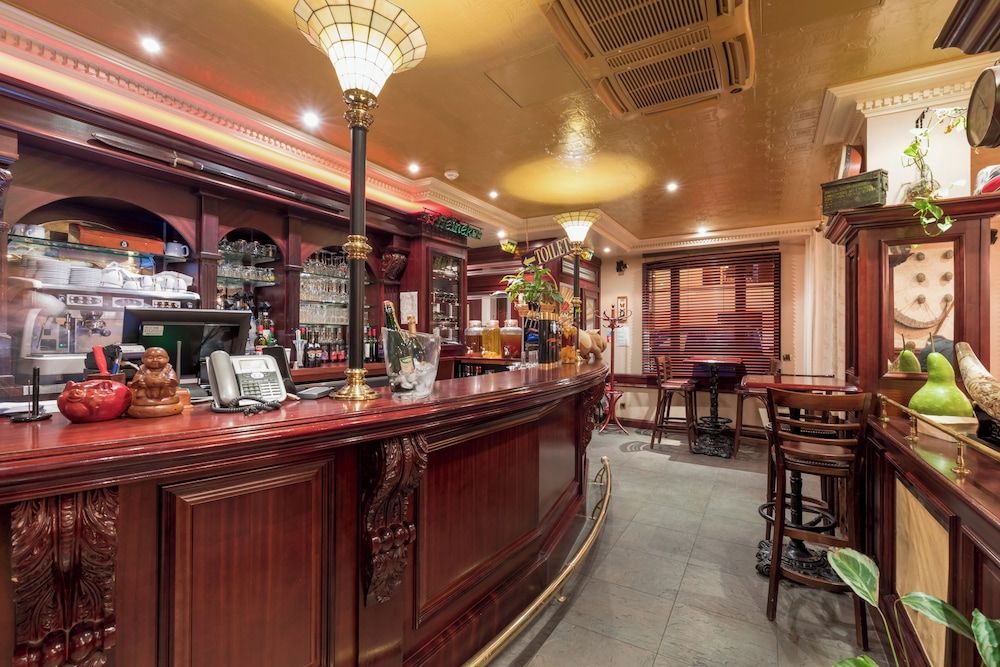 Hôtel Le Celtic -1 estrelas em Le Thillay