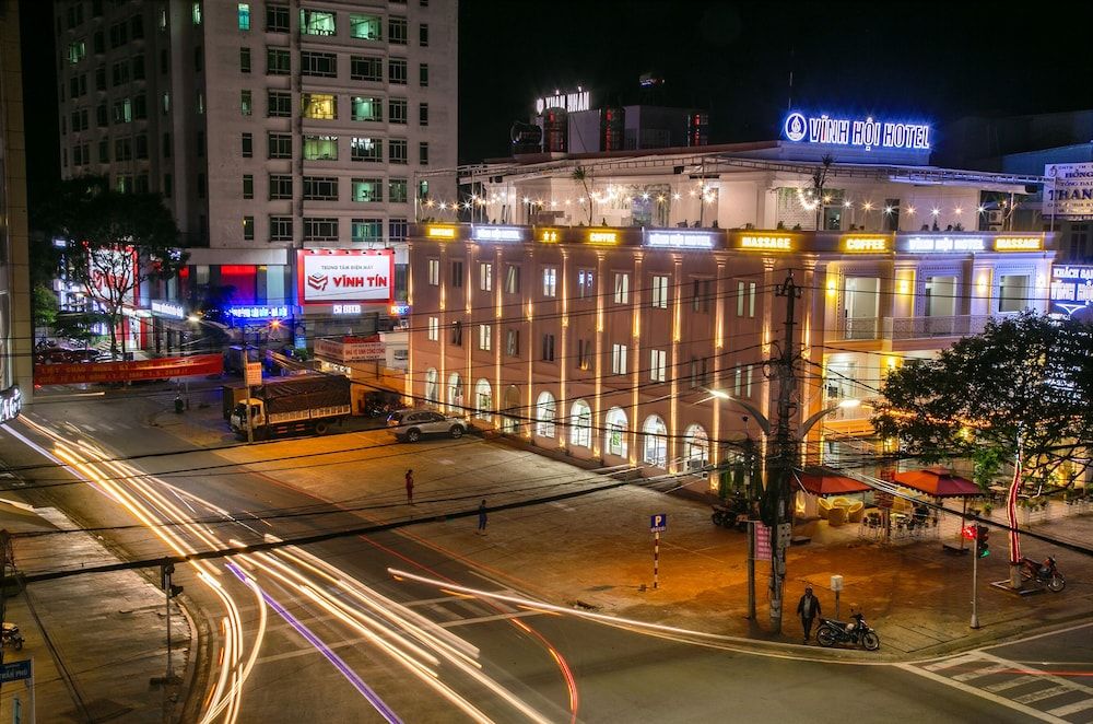 Vinh Hoi Hotel 2 estrelas em Plây Ku