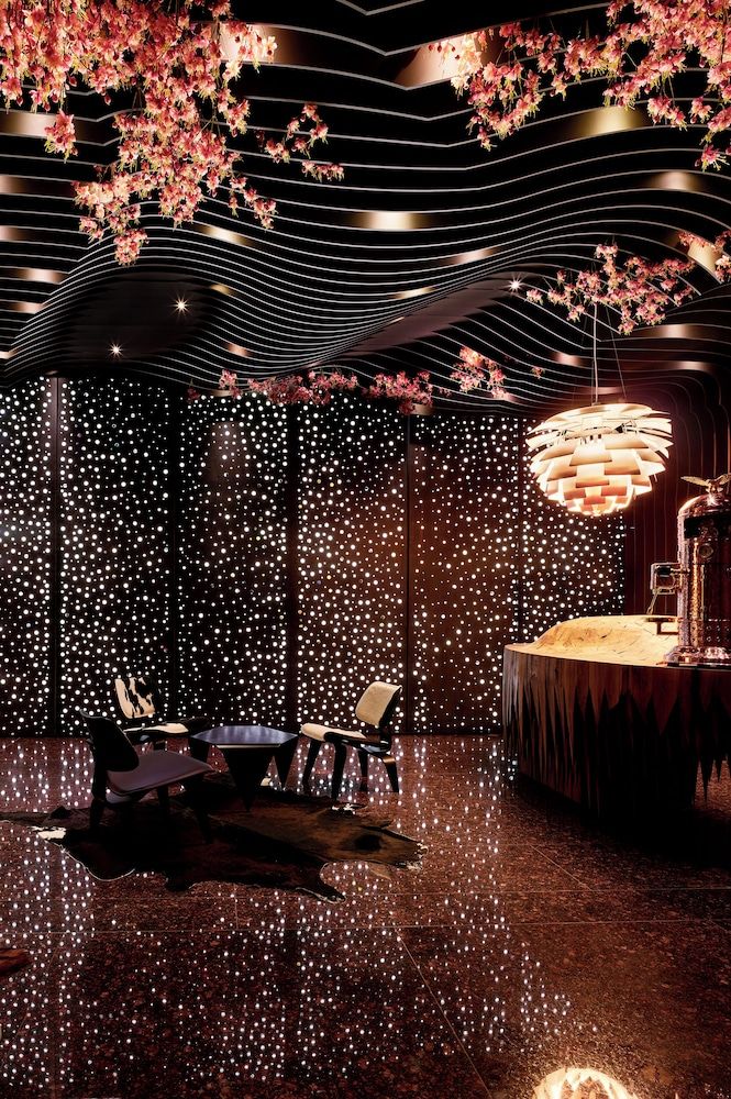 Theatre Hotel 3
