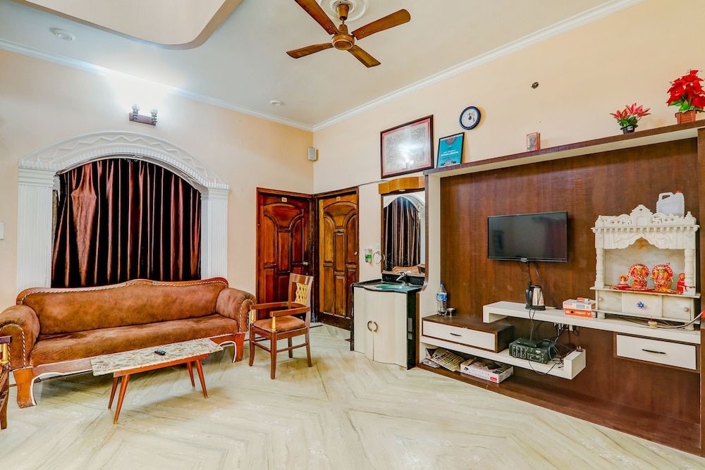 Oyo 76647 Hotel Raka Inn 3