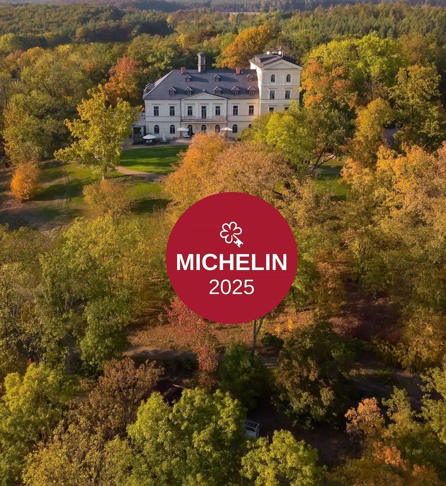 Chateau Mcely 5 estrelas em Mcely