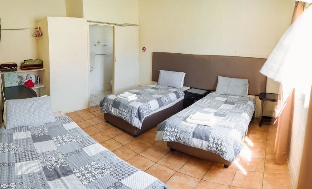 Kingfisher Hollow Exclusive Guest House 3