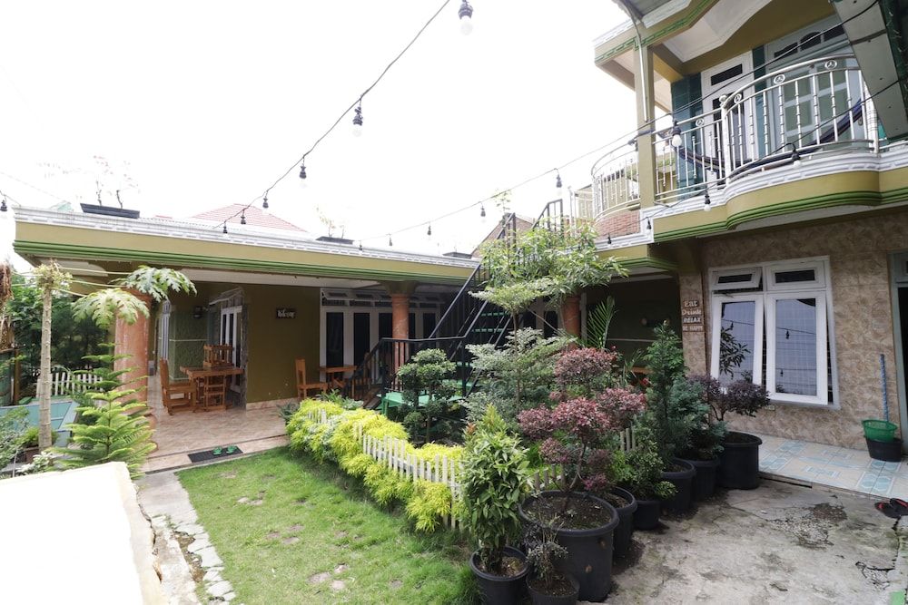 Waroeng Transit & Depary Homestay by ZUZU -1 estrellas en Binjai