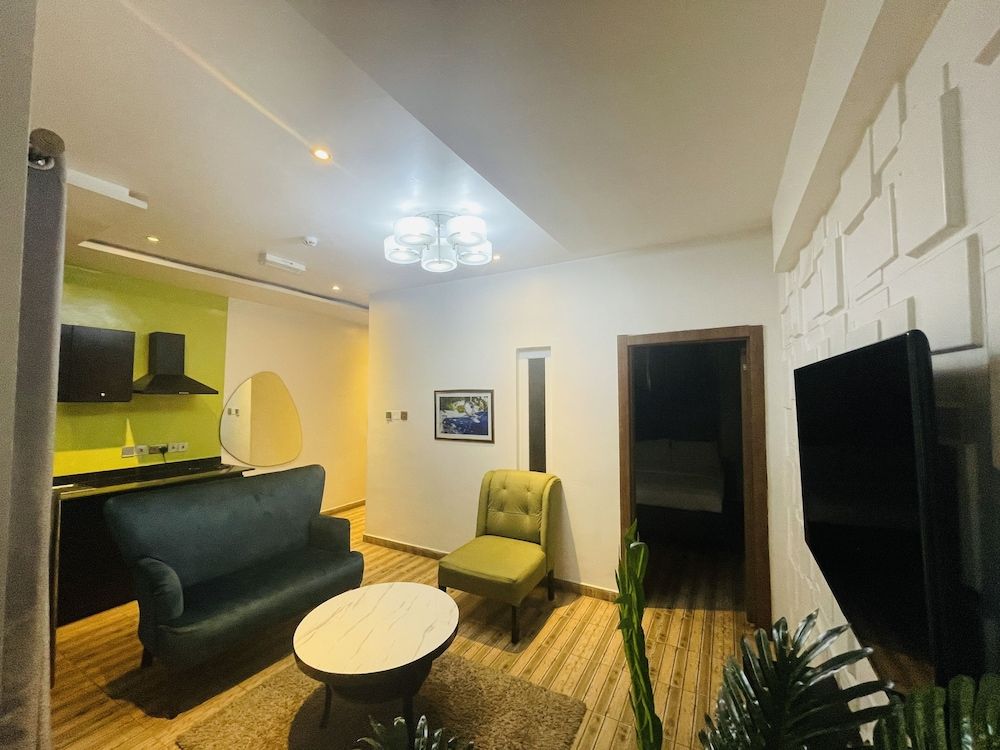 Jamescourt Luxury Apartments 3