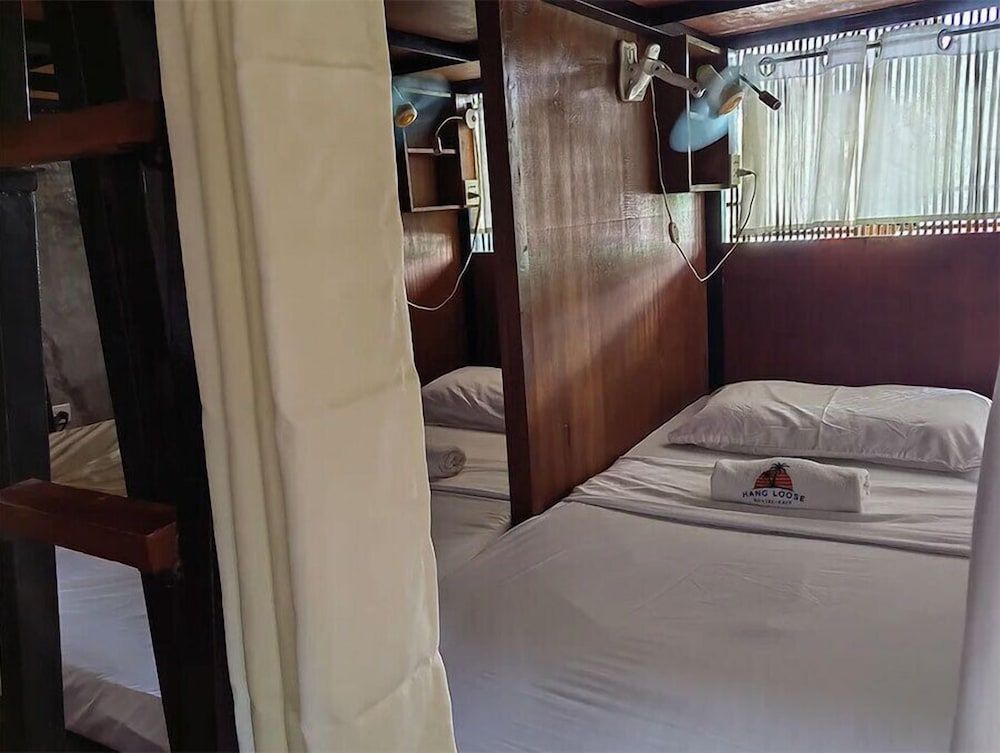 Hang Loose Hostel 3
