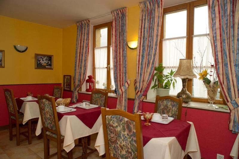 Logis Hotel Le Val De Vence 2
