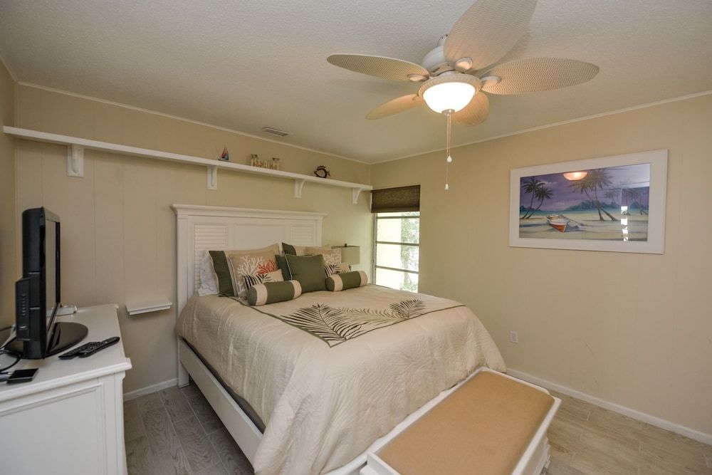 Sea Club II by Beachside Management 3