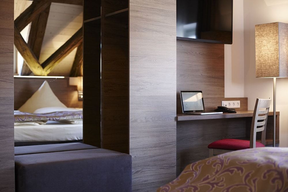 Boutique Hotel zur Post -1 estrelas em Vohburg an der Donau