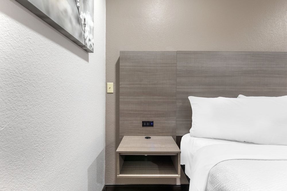 Red Roof Inn Suffolk 2 estrelas em Suffolk