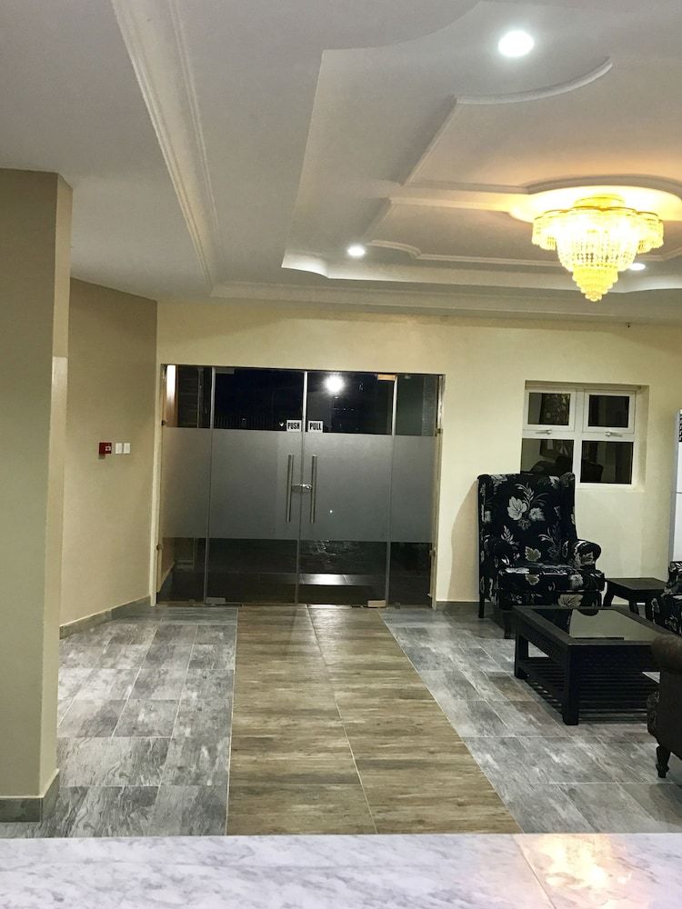 Msquare Hotel 2