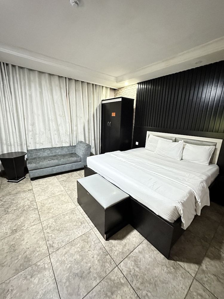Msquare Hotel 3 estrellas en Ikeja