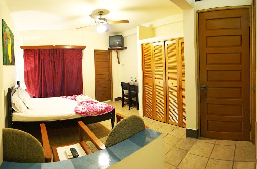 Rumors Resort Hotel 3