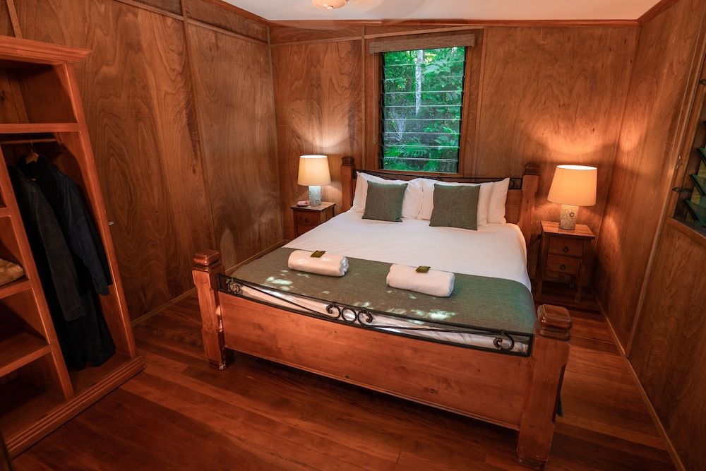 Whispering Valley Cottage Retreat 3