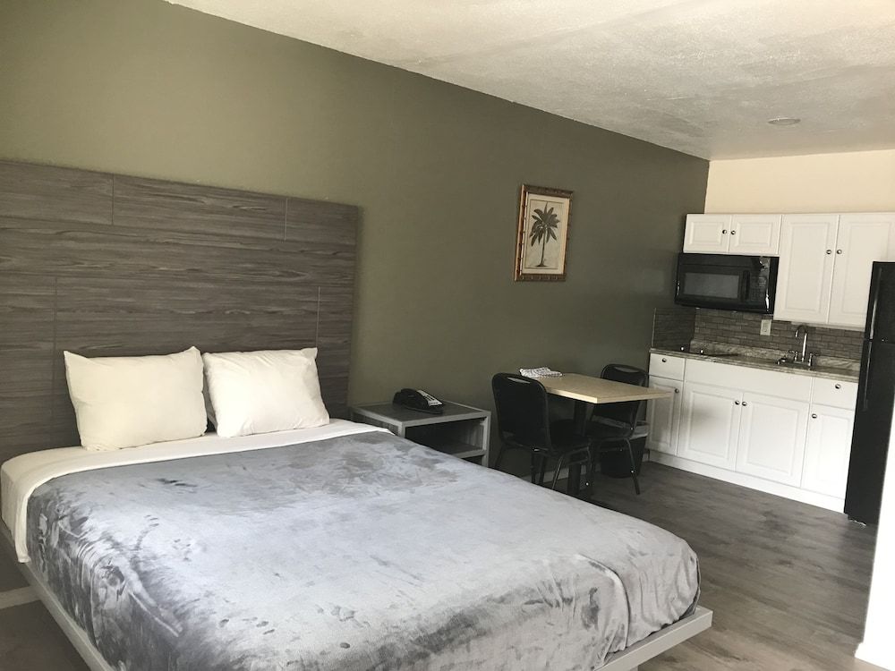 Paris Extended Stay Suites 3