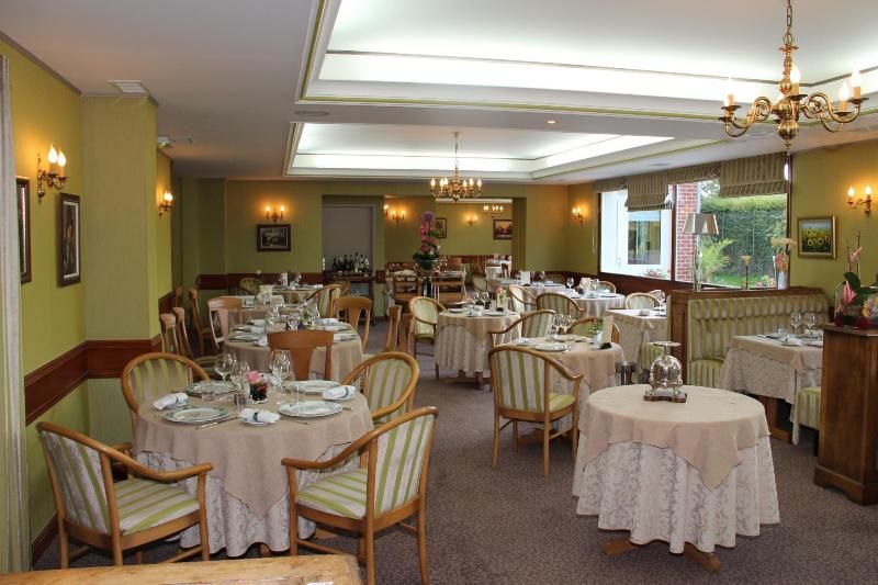 Logis Hotel La Villa Des Houx 3