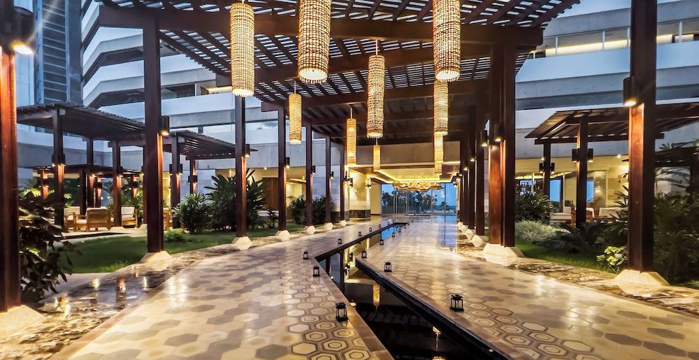 Eurobuilding Hotel & Suites 2