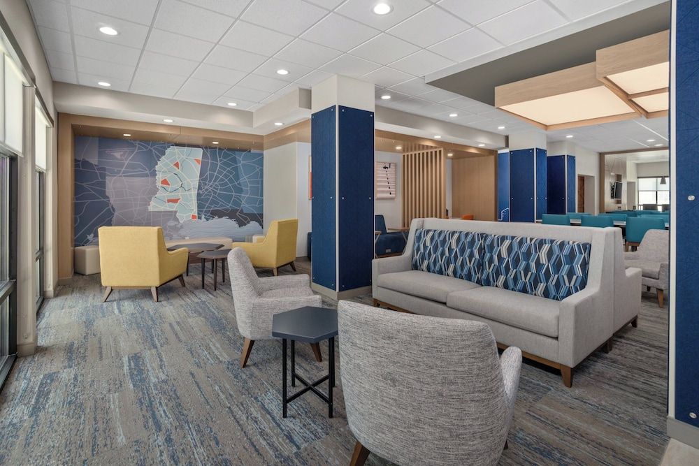Holiday Inn Express Hattiesburg West Univ Area 3