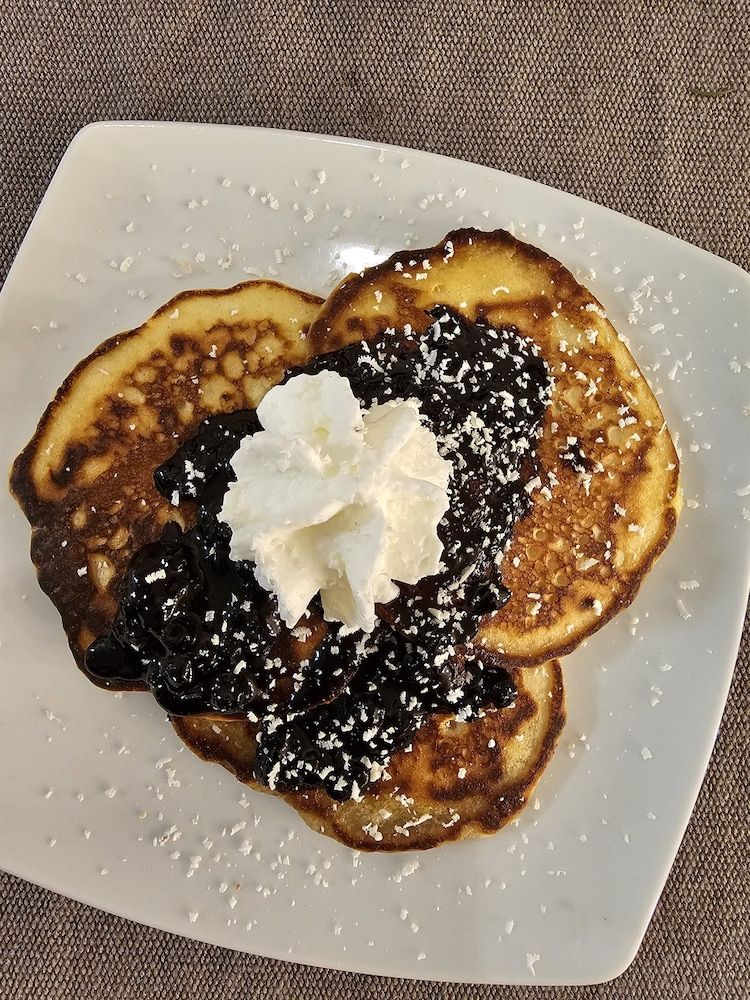 Ursa Mica Glamping Resort 2